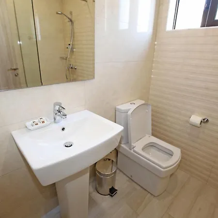 Star Hotel Sarandë