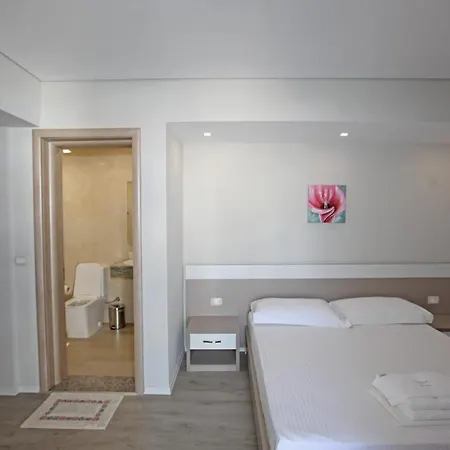 Hotel Star