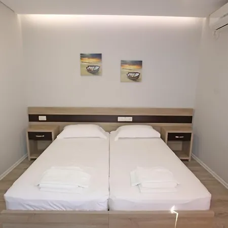 Star 3* Sarandë