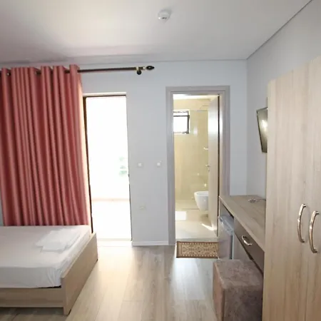 Star Hotel